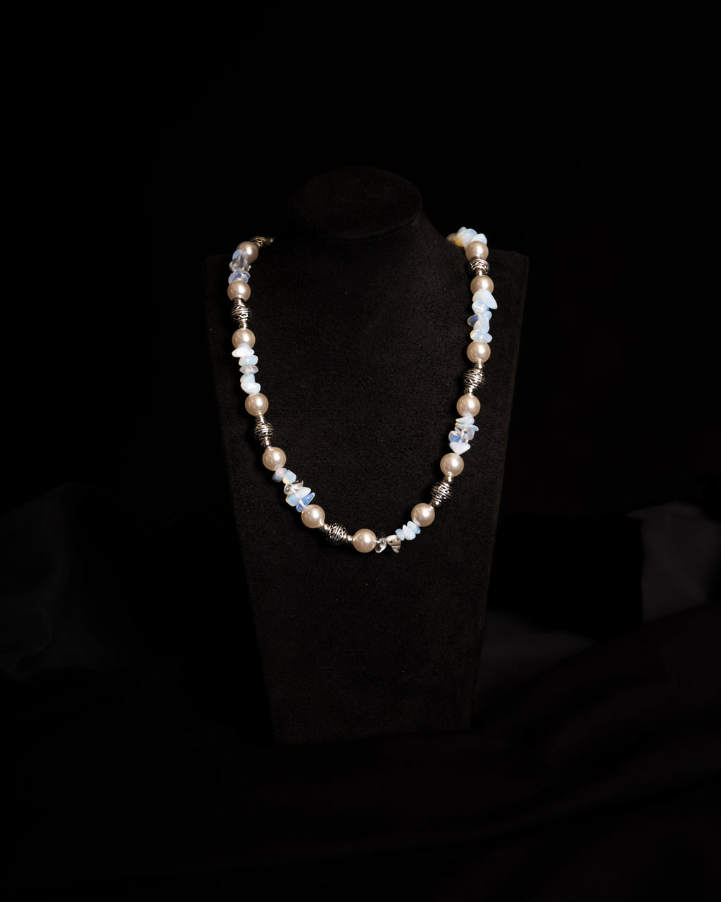The Ivory Light Necklace