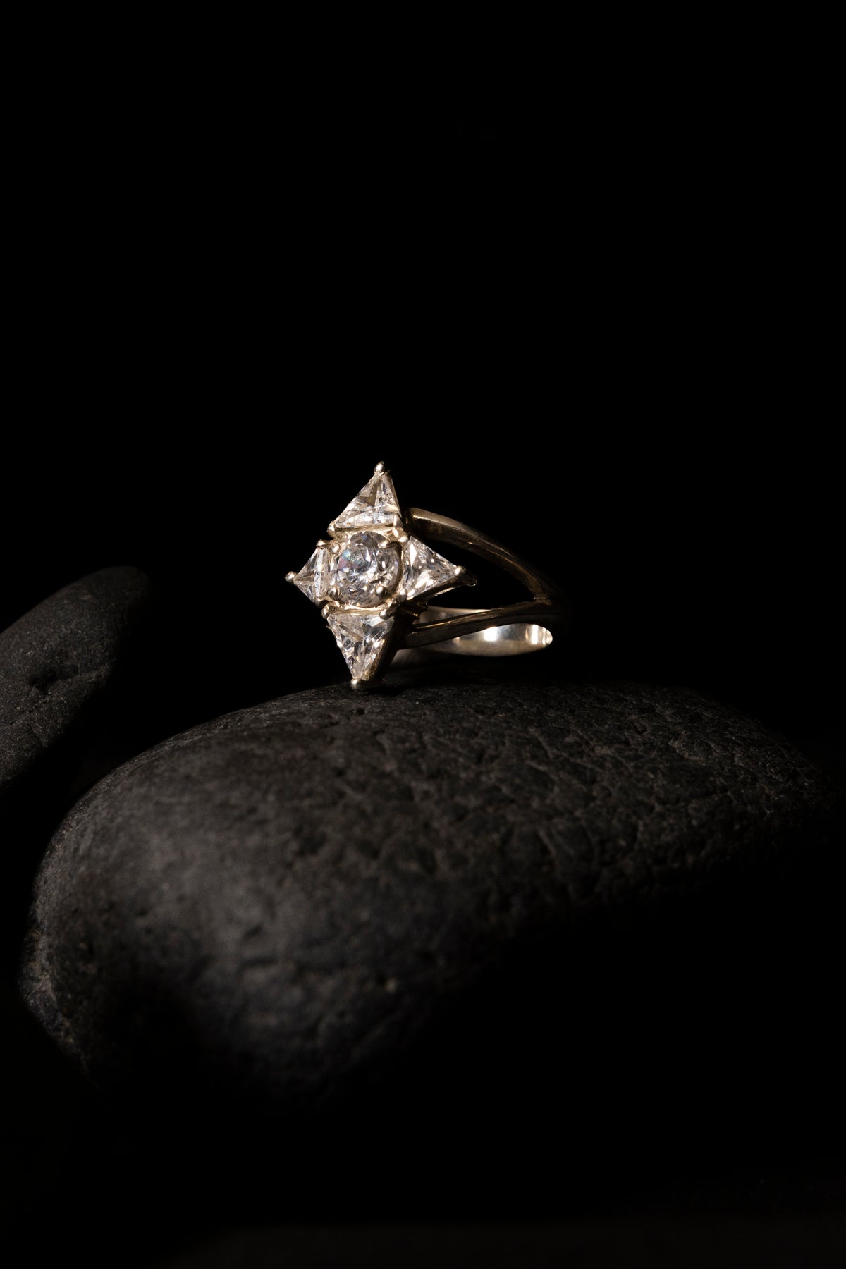 Zirconia FLower Ring