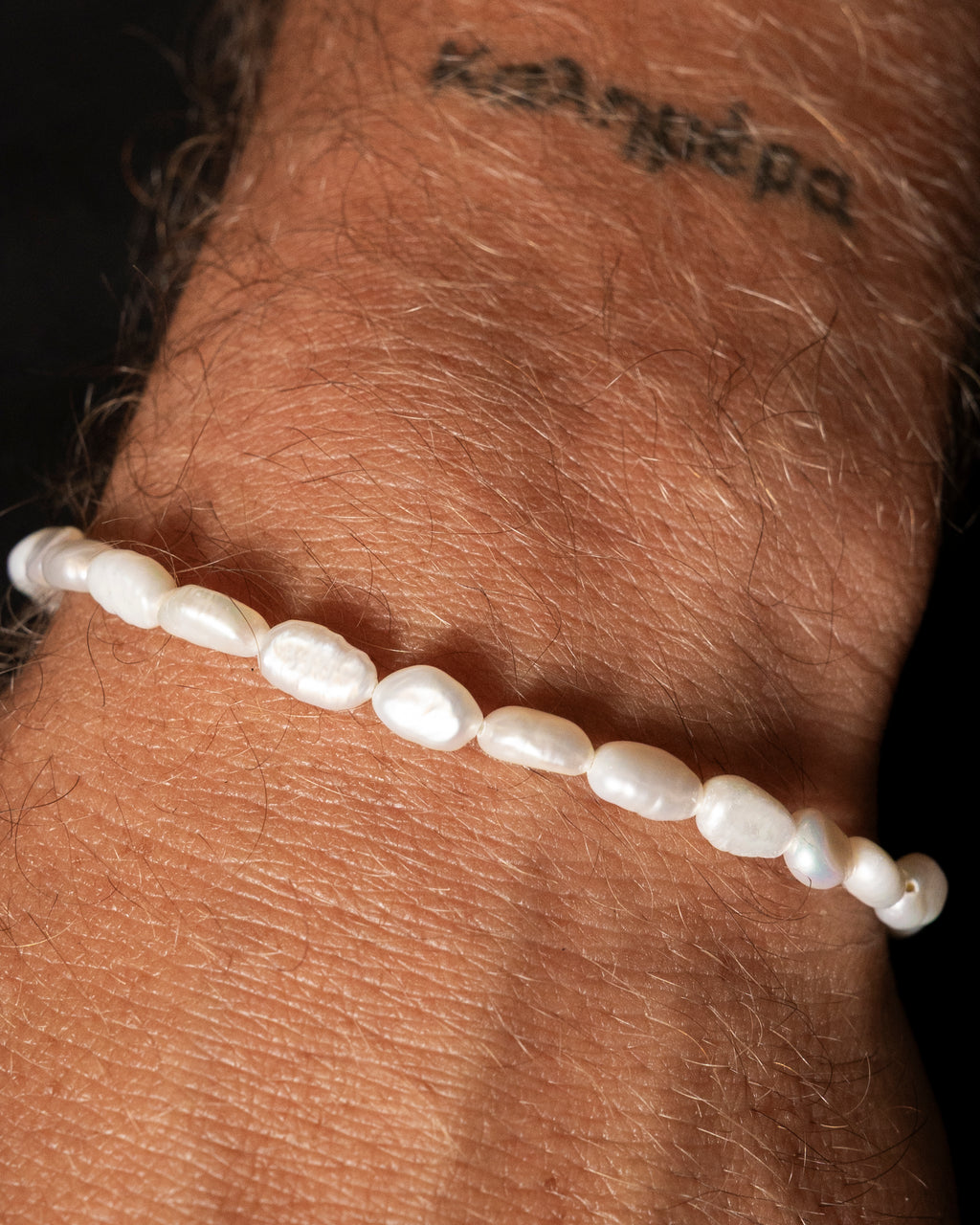 White Freshwater Pearl Bracelet