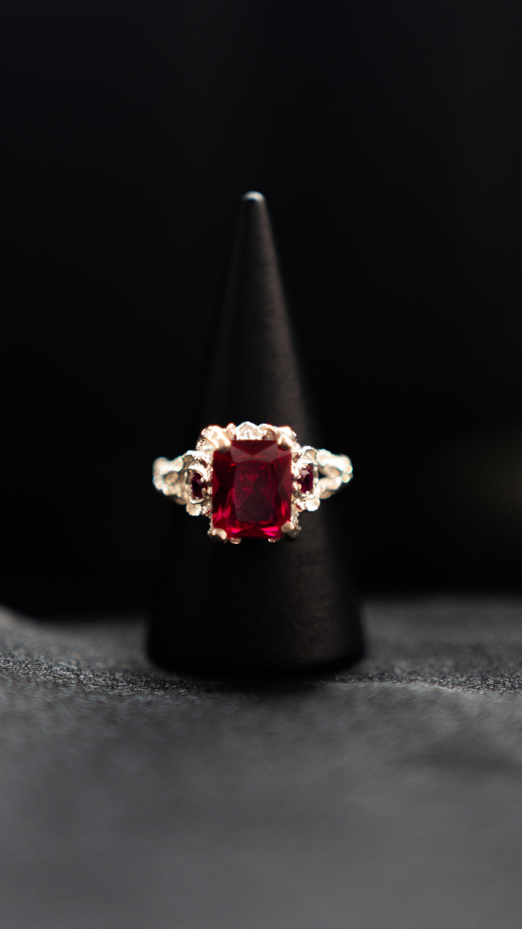 The Crimson Ember – Red Stone Gothic Silver Ring