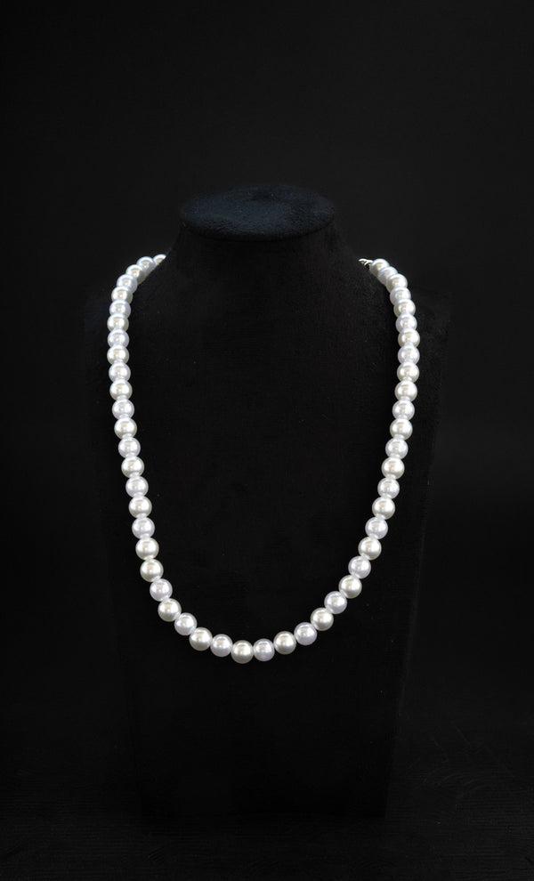 LowKey – Minimalist Rare Timeless Necklace