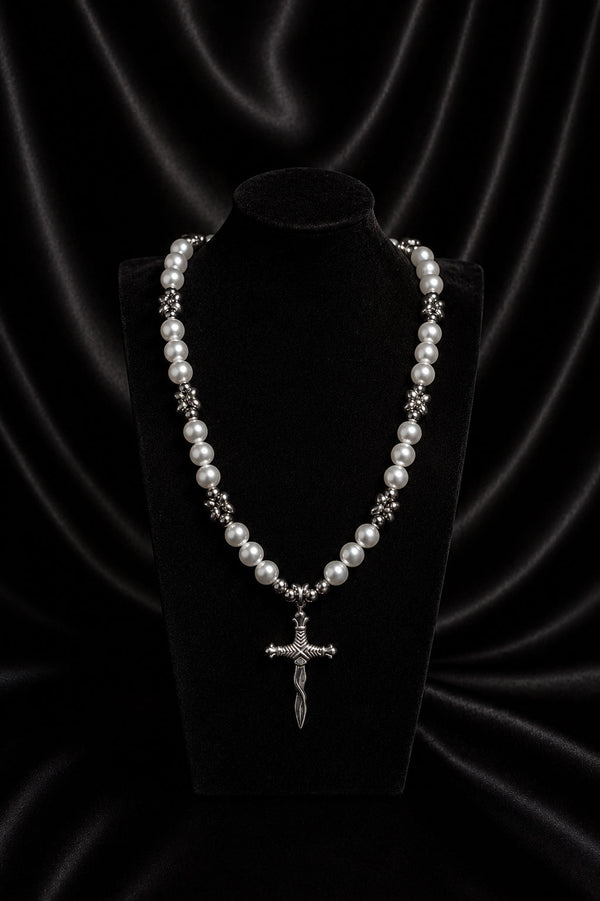Divine Pearl Necklace