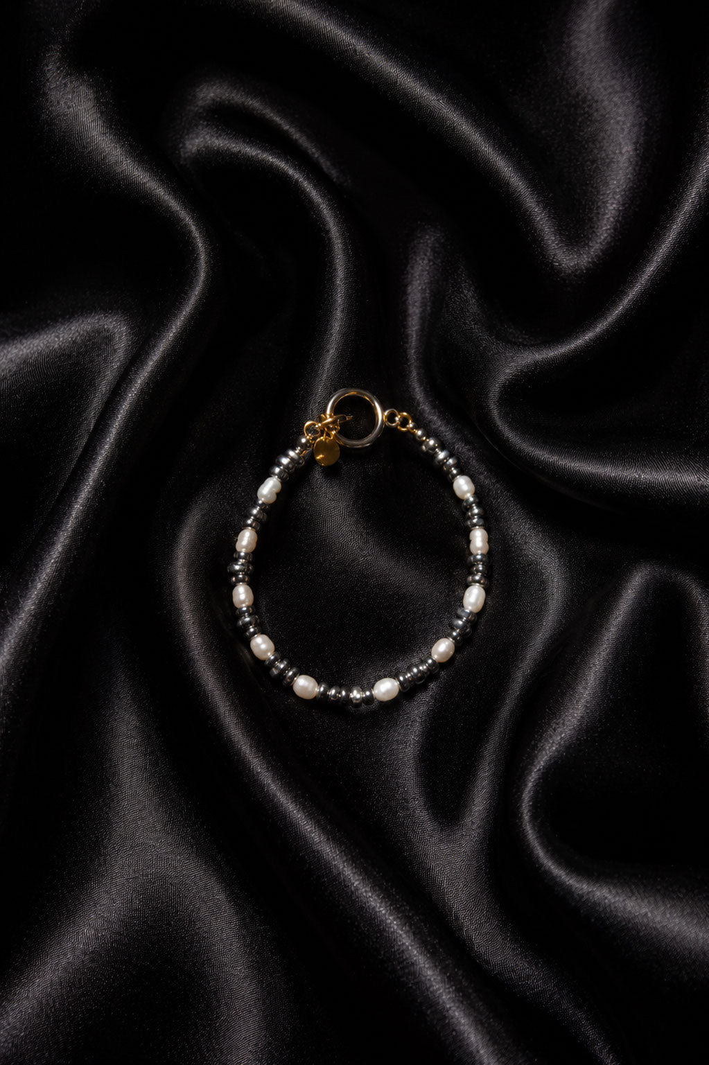 Cendre Pearl Bracelet – Grey Freshwater Pearls | Unisex
