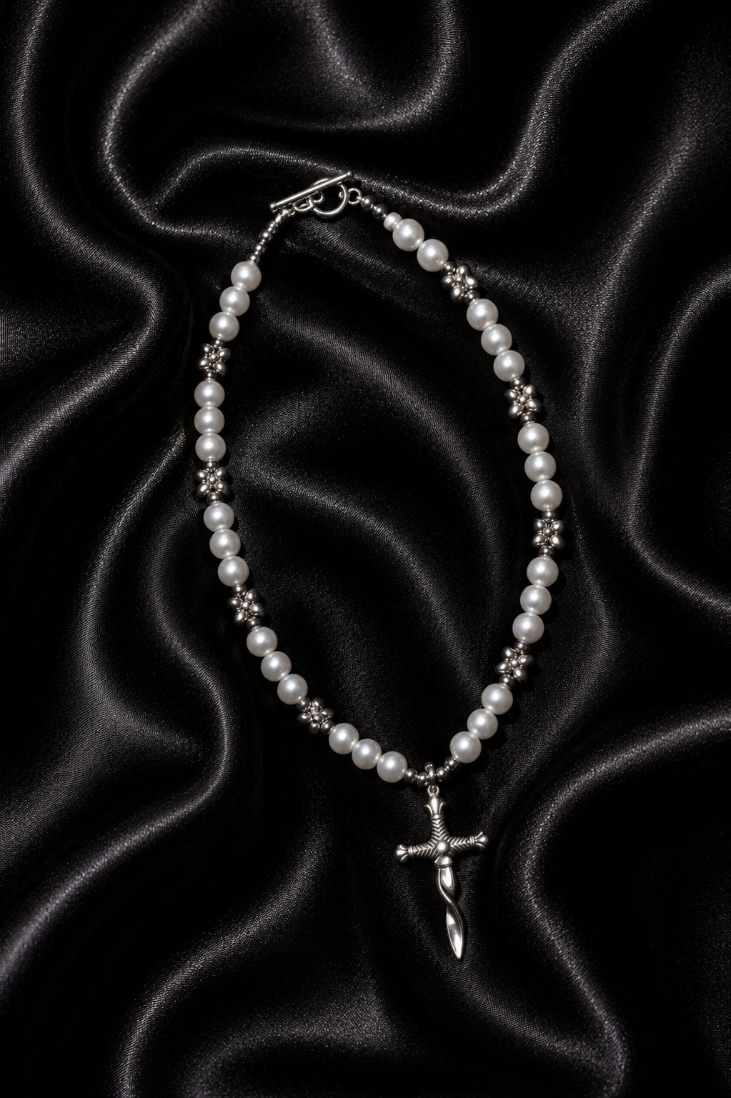 Divine Pearl Necklace